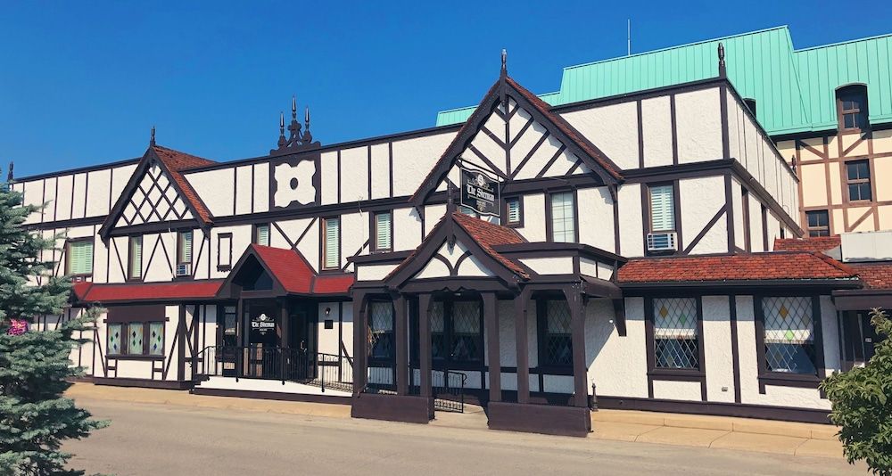 The Sherman Inn 1