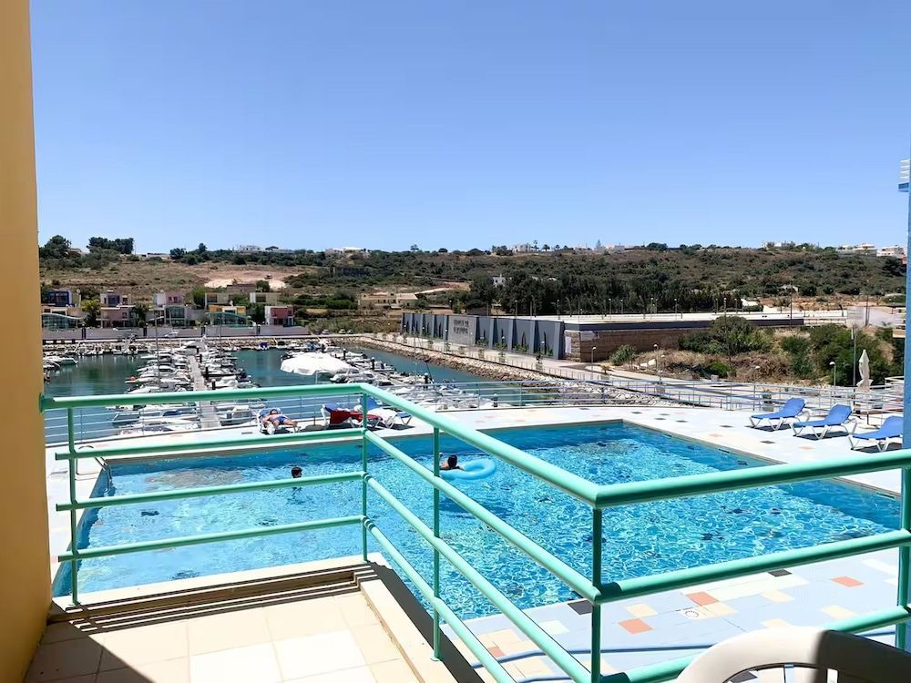 Marina View 1 Bedroom Apartment w Swimming Pool 1
