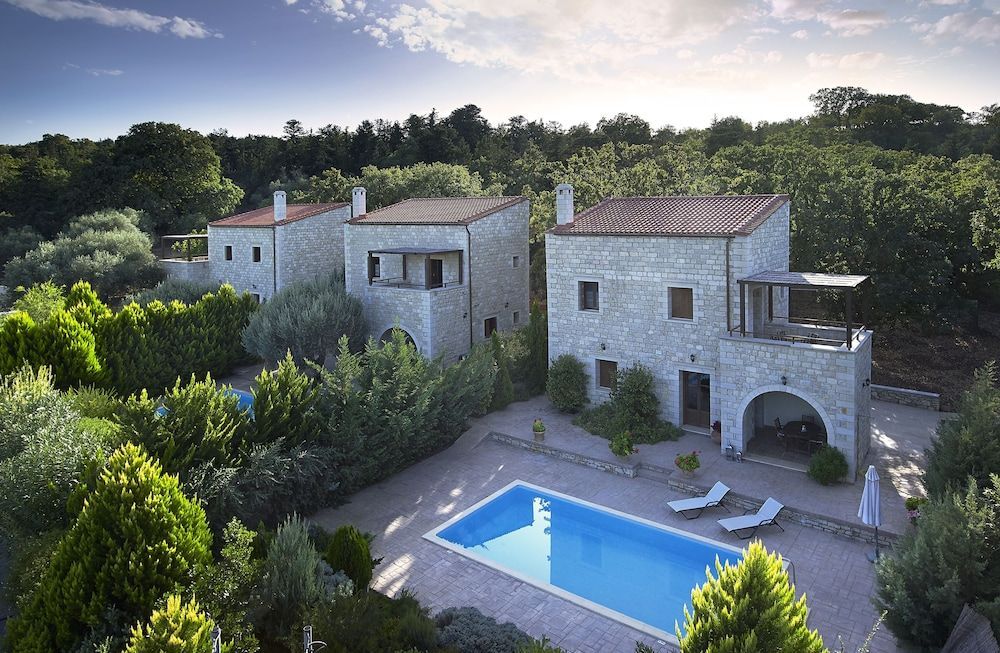 Vederi Estate 1