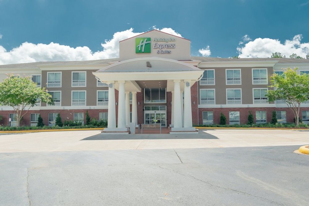 Holiday Inn Express & Suites NATCHITOCHES by IHG 1