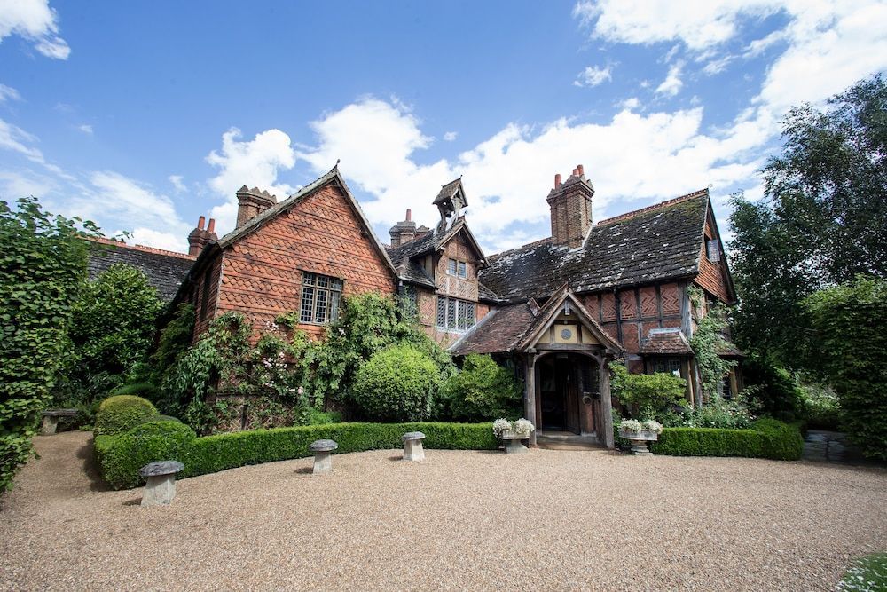 Langshott Manor - Luxury Hotel Gatwick 1