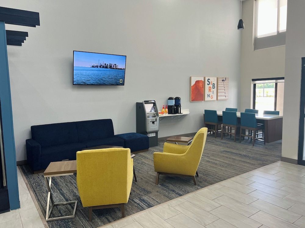 Holiday Inn Express & Suites SEBRING by IHG 2