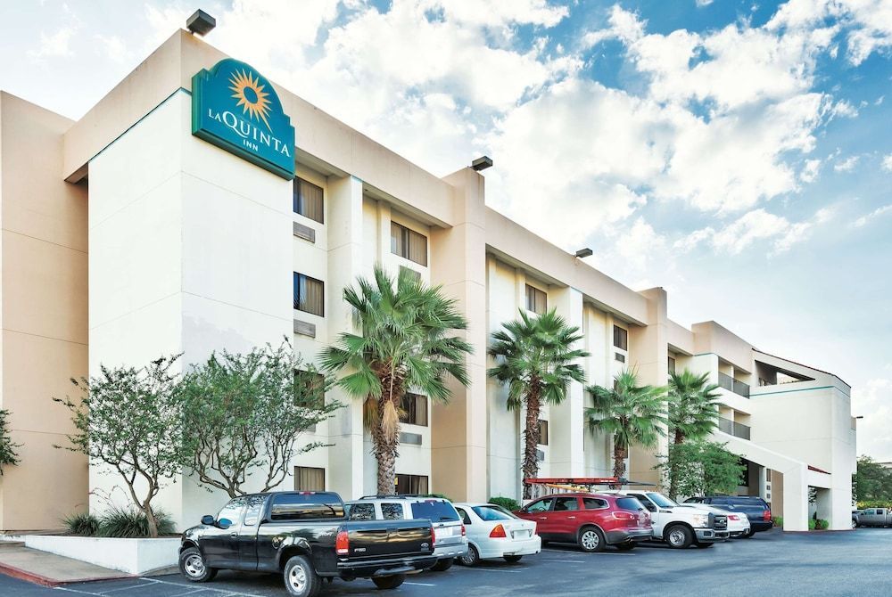 La Quinta Inn by Wyndham Austin North 1