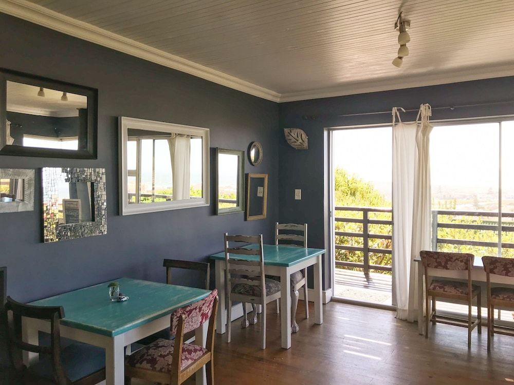 Bluebottle Guesthouse 2