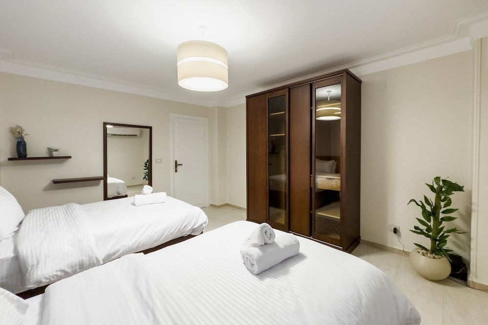 The Hospitable 2BDR Apt 5 min from CAI Airport 2
