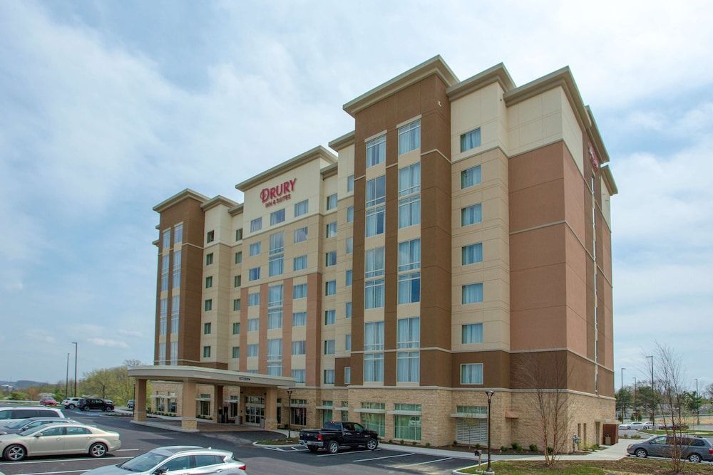 Drury Inn & Suites Pittsburgh Airport Settlers Ridge 1