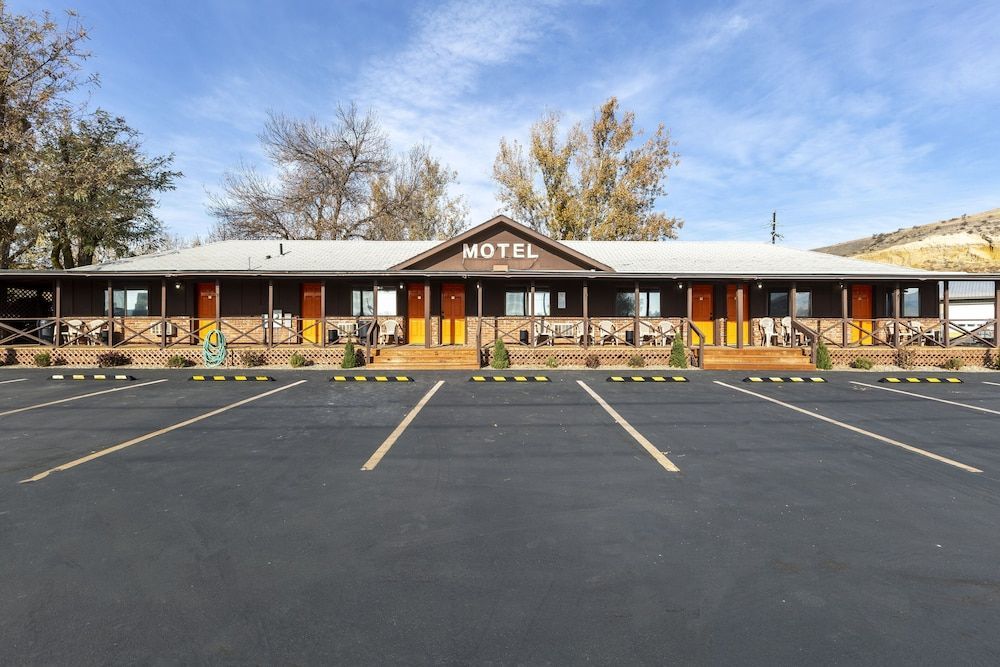 Weiser Motel & RV Park 1