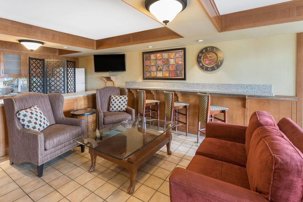 Baymont by Wyndham Sevierville Pigeon Forge 2