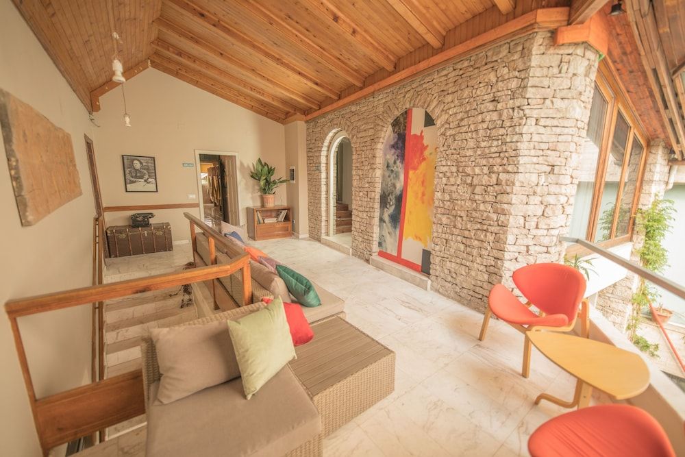 Mosaic Home 1