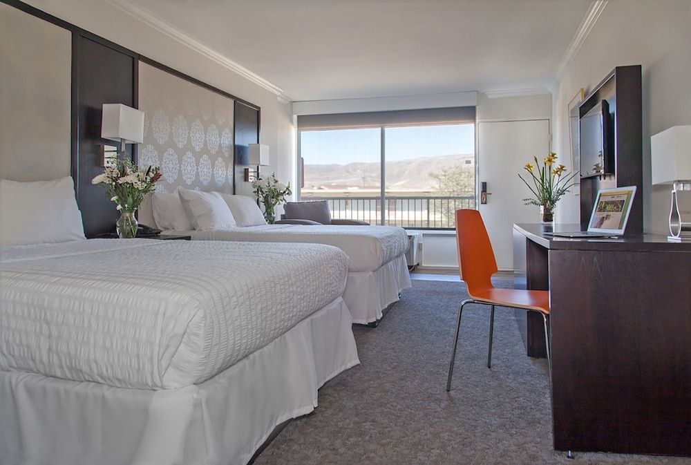 Park Pointe Hotel 1