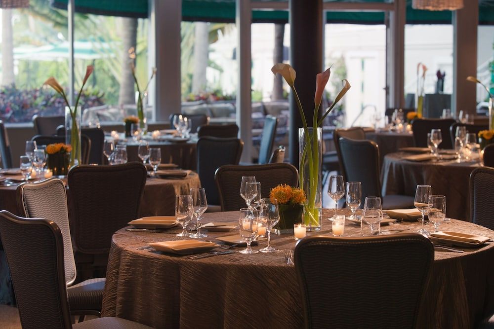 Kimpton SURFCOMBER HOTEL by IHG 1