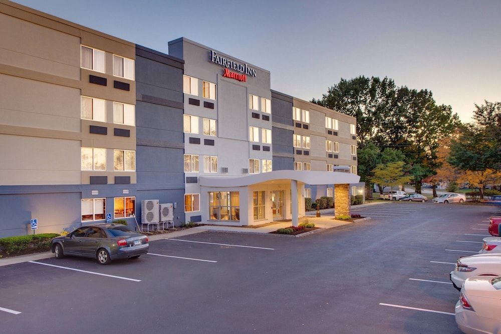 Fairfield Inn by Marriott Amesbury 1
