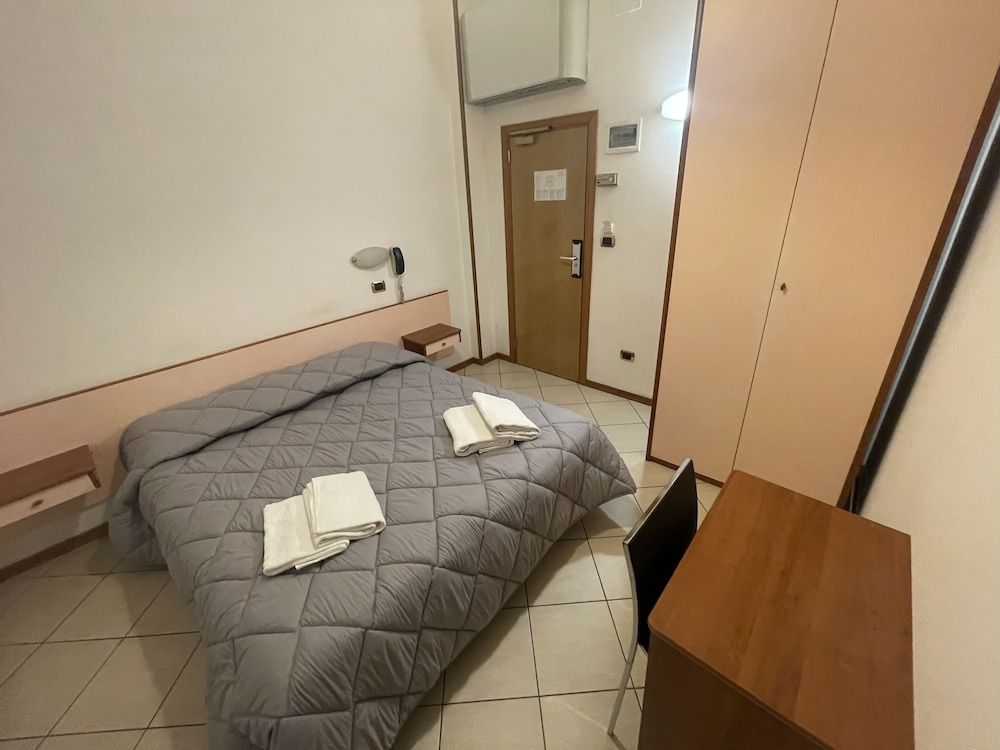 Hotel Manola 2