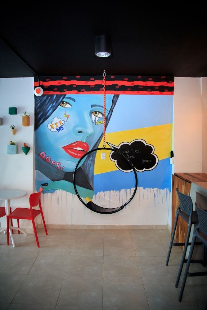 Nomada Beach Hostel- Isla Verde 2