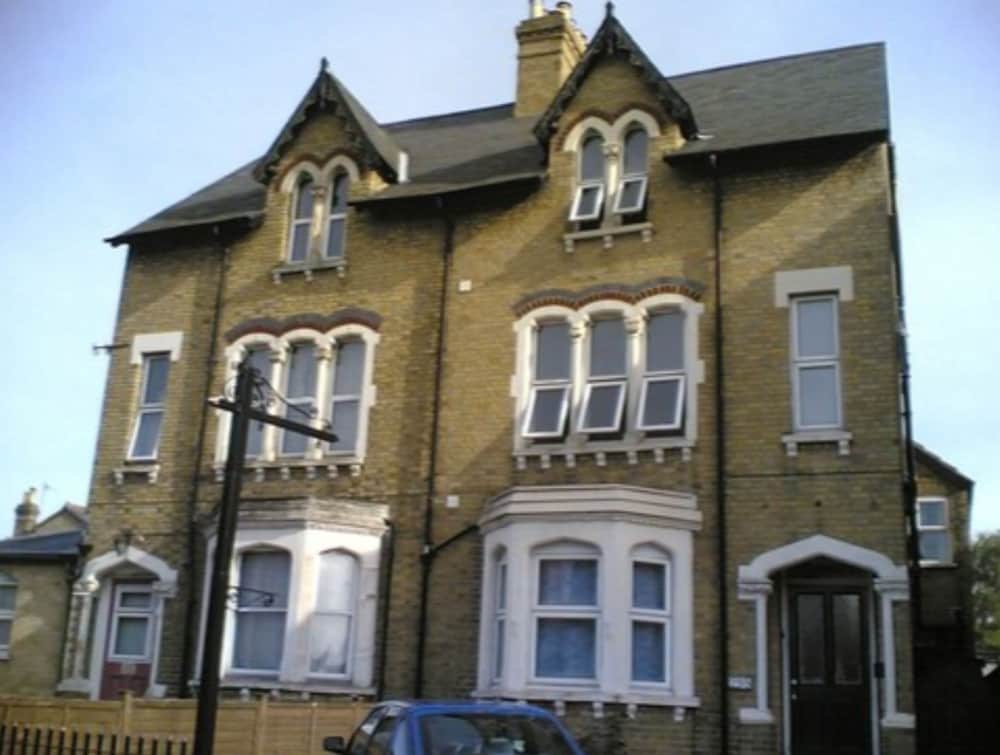 Amazon Guest House 1