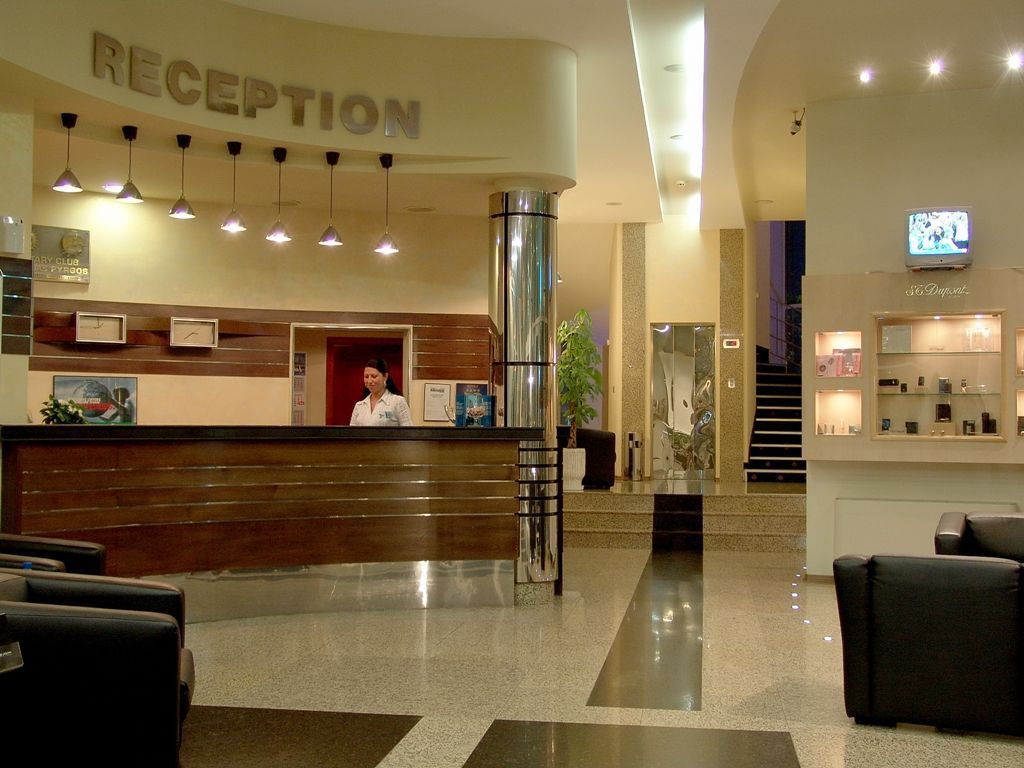 Mirage Hotel 1