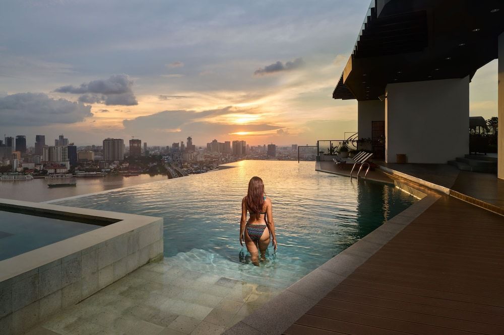 The Peninsula Phnom Penh 1
