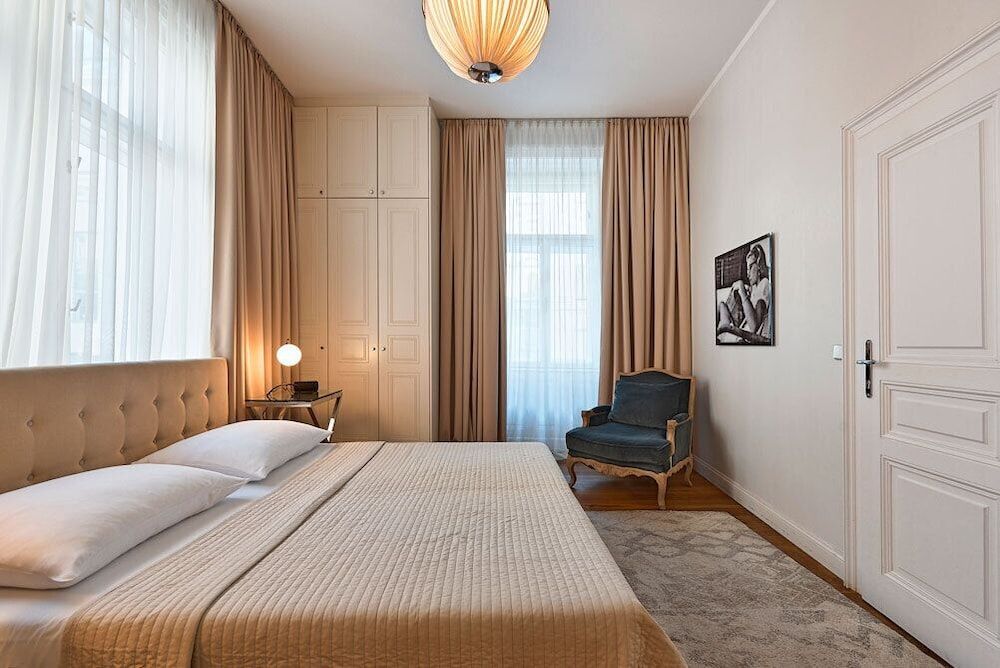6 rooms Naschmarkt 2