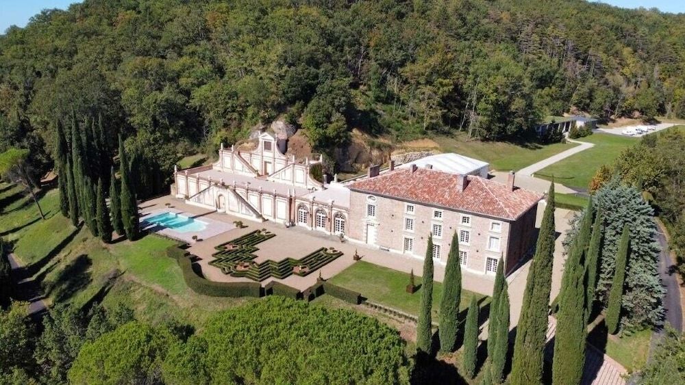 Château de Roques 1