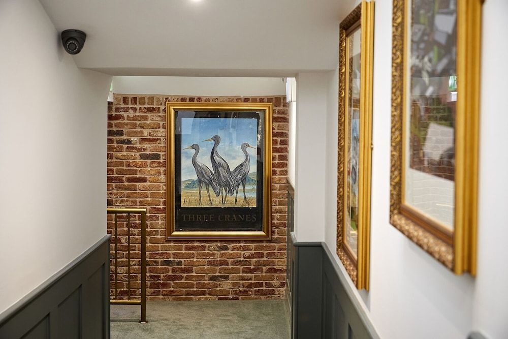 Three Cranes Serviced Apartments 2