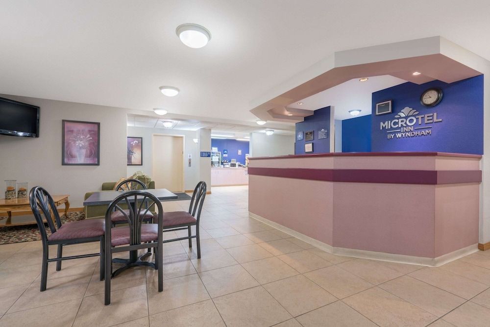 Microtel Inn La Crosse Onalaska Area 2