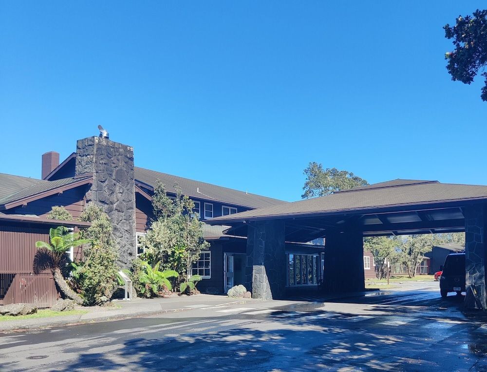 Volcano House 1