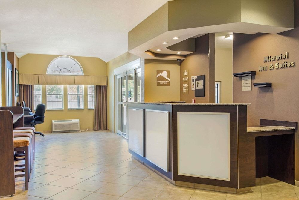 Microtel Inn & Suites by Wyndham Pearl River/Slidell 2