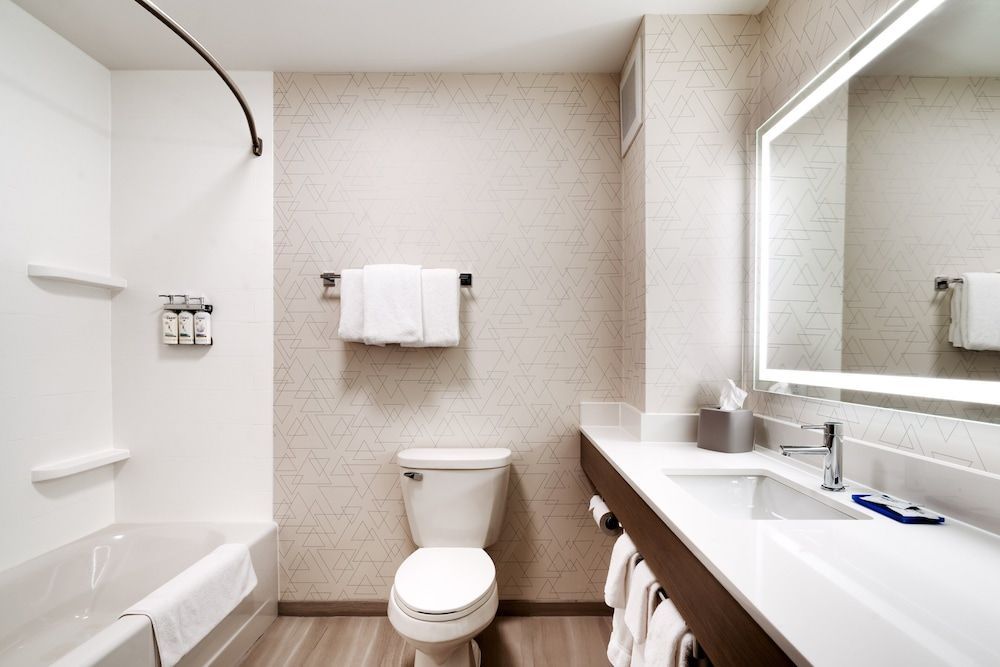 Holiday Inn Express & Suites HELENA by IHG 2