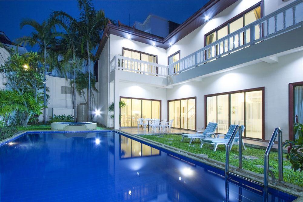 Avoca Pool Villas 1