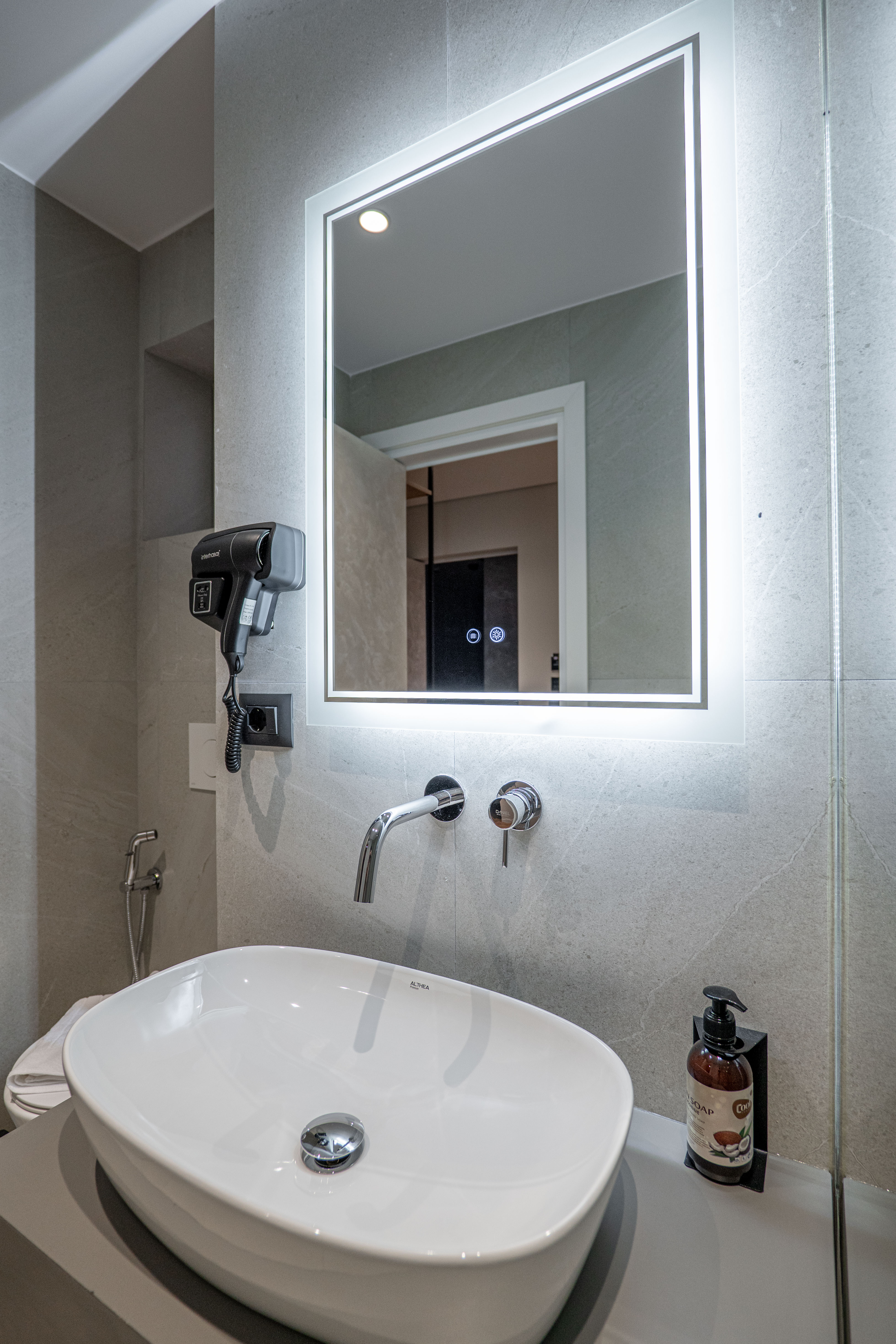 Arel Hotel 1