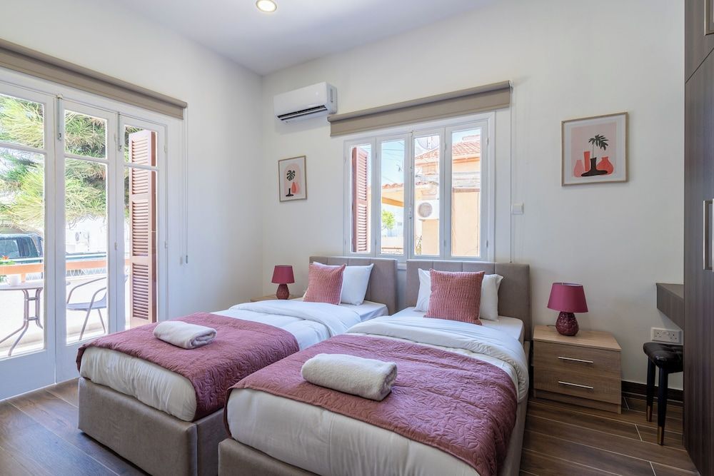 Aura 2-Bedroom Apartment in Larnaca 2