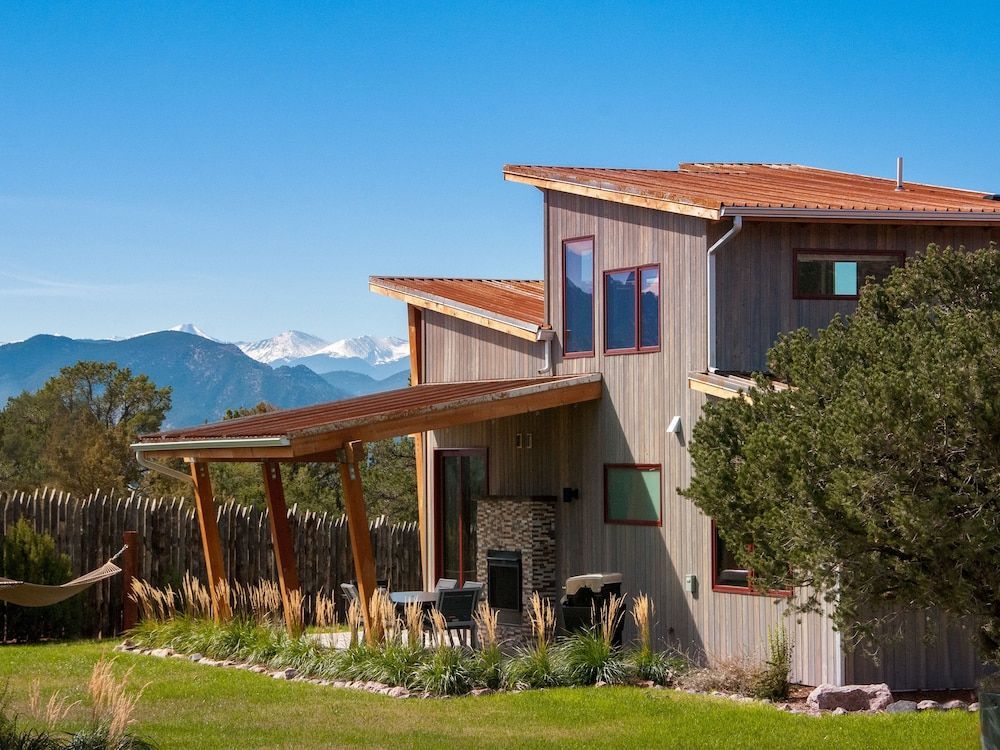 Royal Gorge Cabins 1