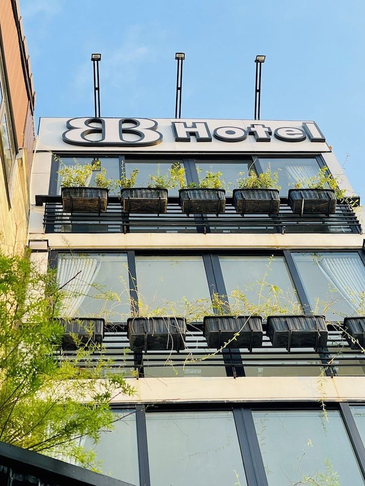 Ben Ben Hotel - Near City Center 1