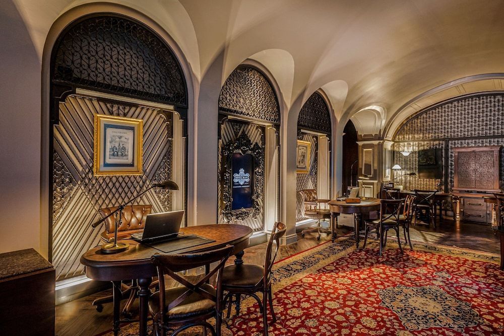Hotel Muse Bangkok, Autograph Collection 2