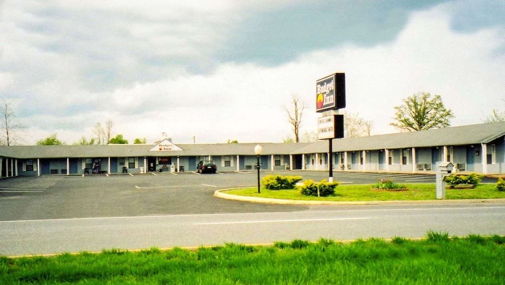 Budget Inn of Lynchburg and Bedford 1