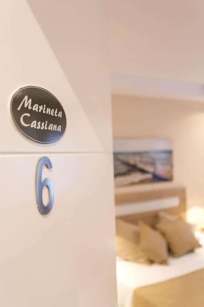 Room Boutique 32 2