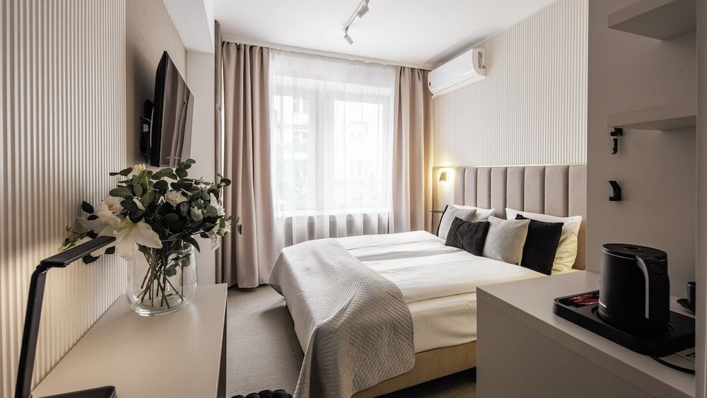Hotel Delta 1