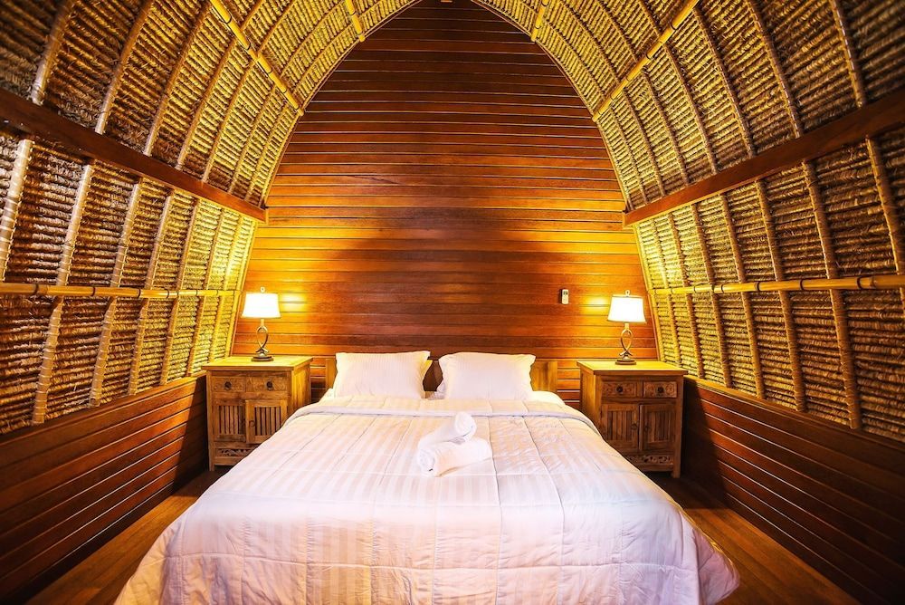 Sukanusa Luxury Huts 2