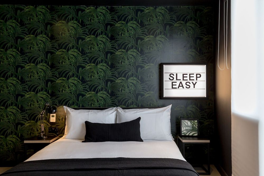 Kip Hotel 1