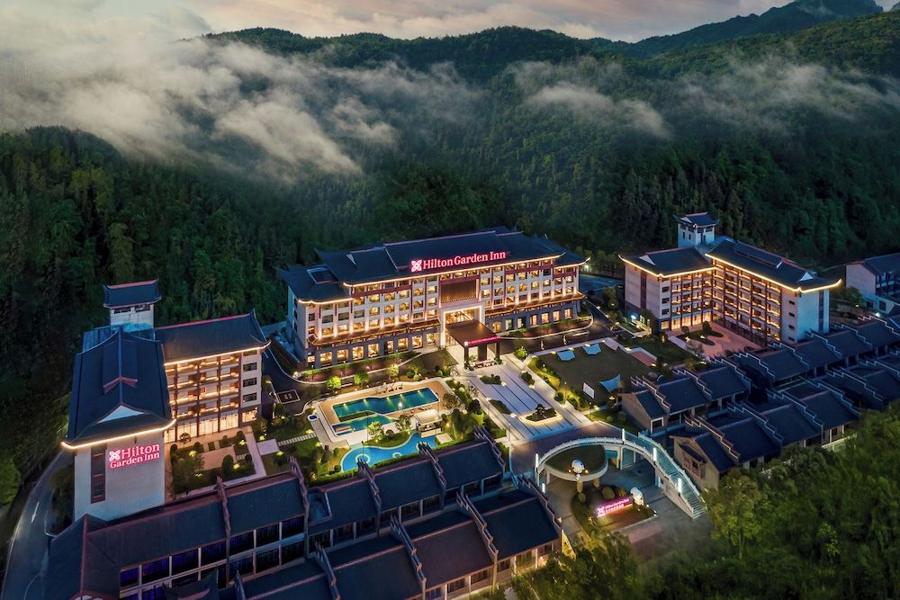 Hilton Garden Inn Zhangjiajie Wulingyuan 1