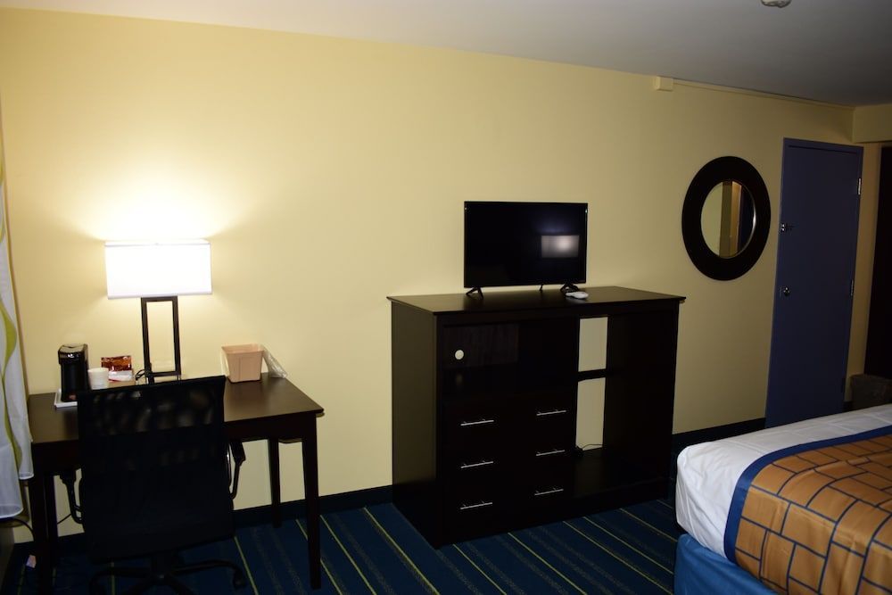 Days Inn by Wyndham Augusta 2