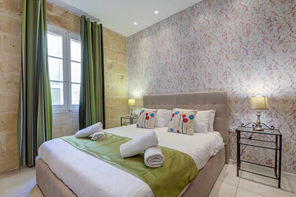 Tritoni Harbour suites - Valletta 2