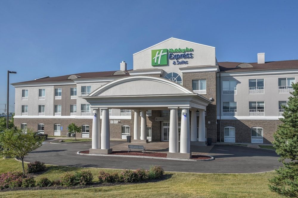 Holiday Inn Express & Suites RICHWOOD - CINCINNATI SOUTH by IHG 1