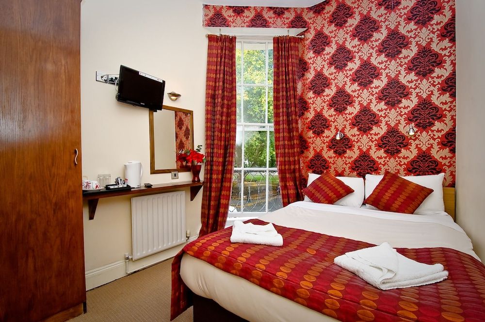 Leigh House Hotel 1