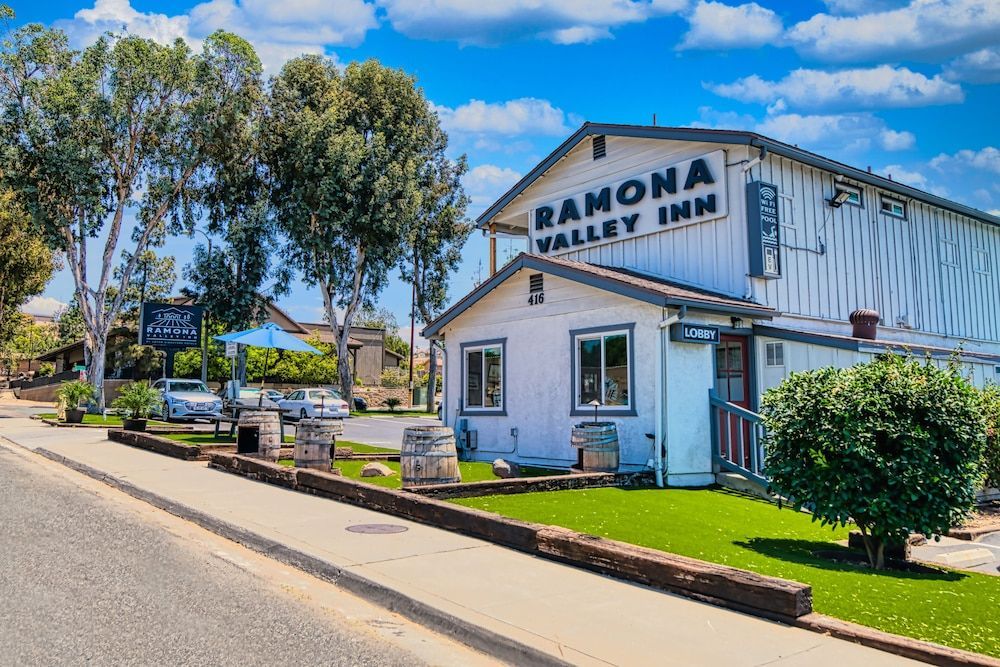 Ramona Valley Inn - Ramona 1
