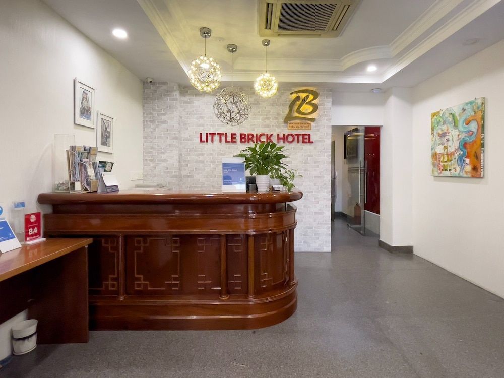 Little Brick Saigon Hotel 1
