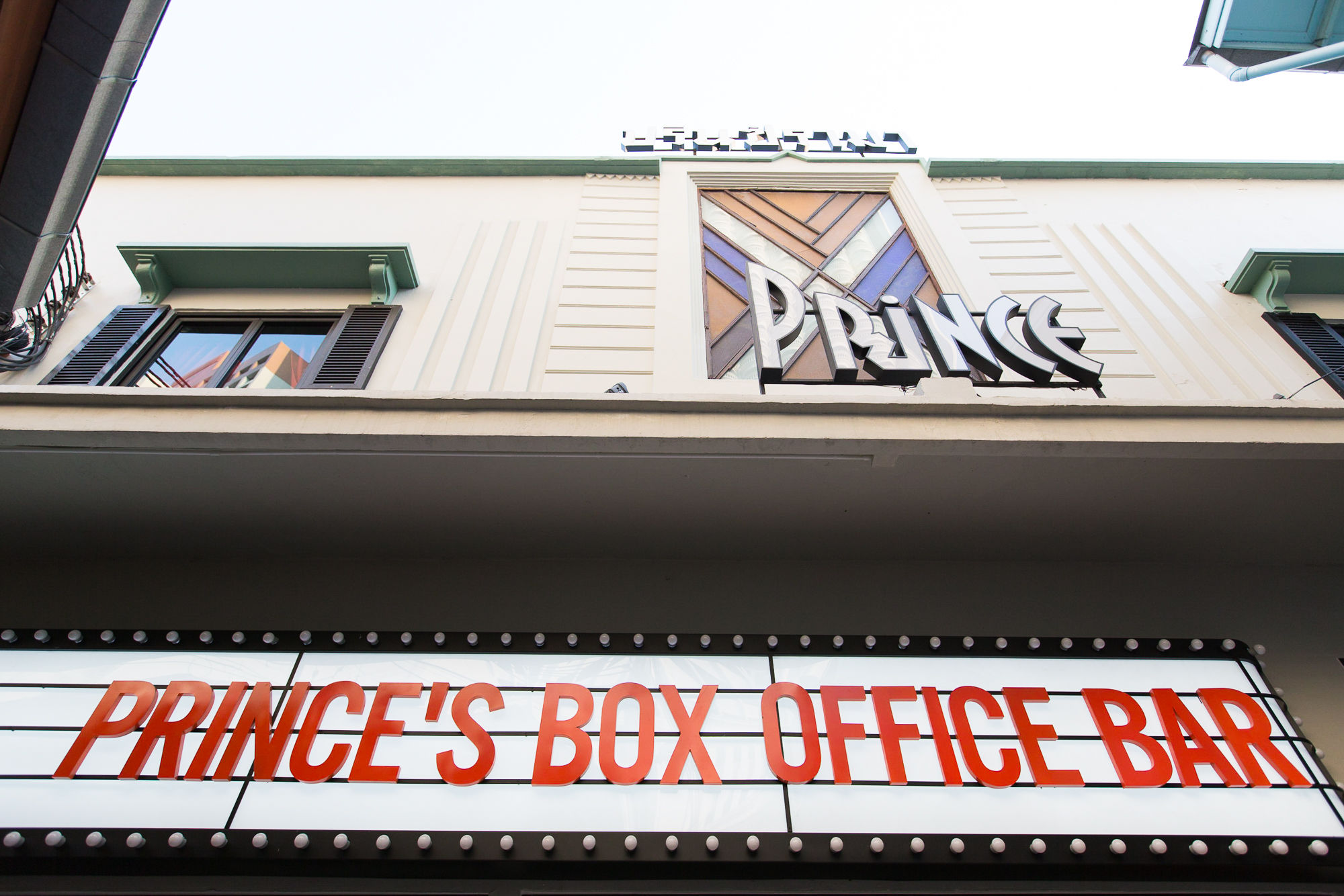 Prince Theatre Heritage Stay Hostel - Silom 1