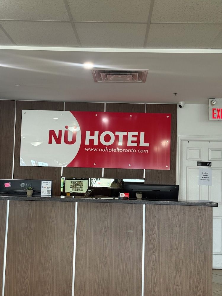 NU Hotel Toronto Airport 2