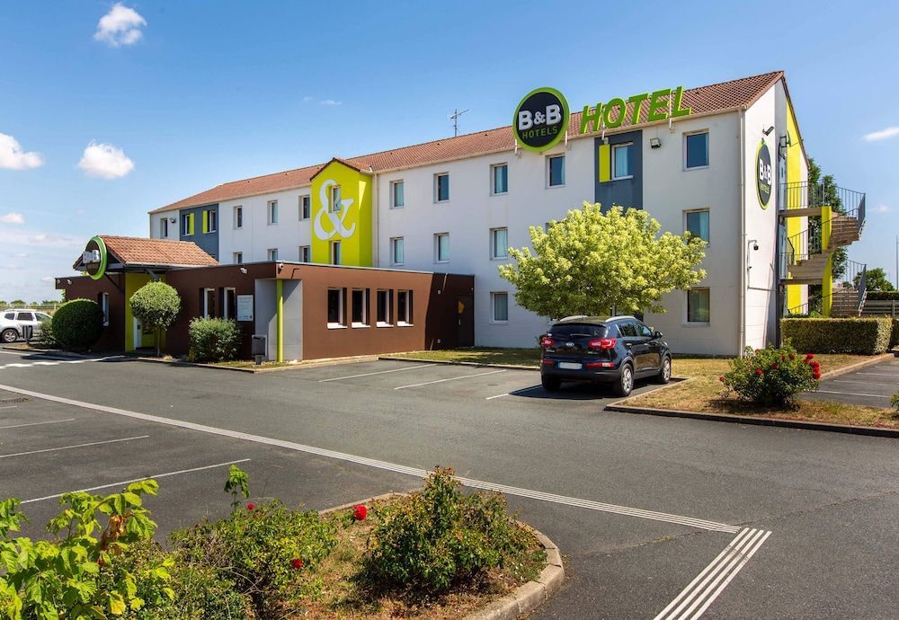 B&B HOTEL CHATEAUROUX Déols 1