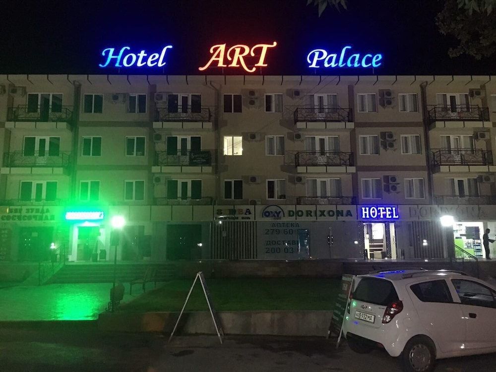 HOTEL ART PALACE 1